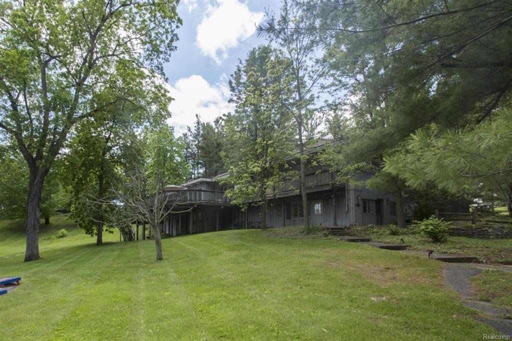 1669 Helen Dr - Photo 1