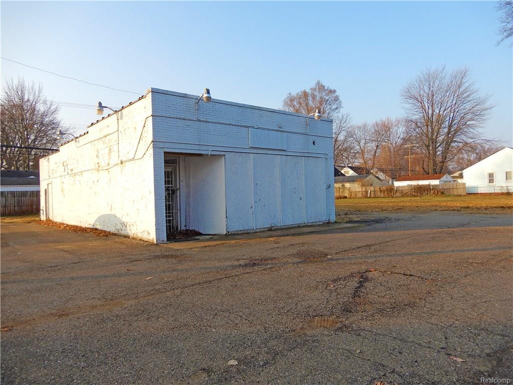 34429 Annapolis Street - Photo 1