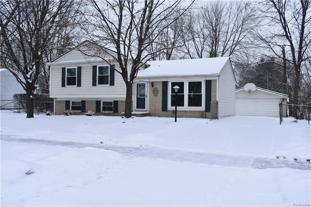 781 Hidden Ridge Drive - Photo 1