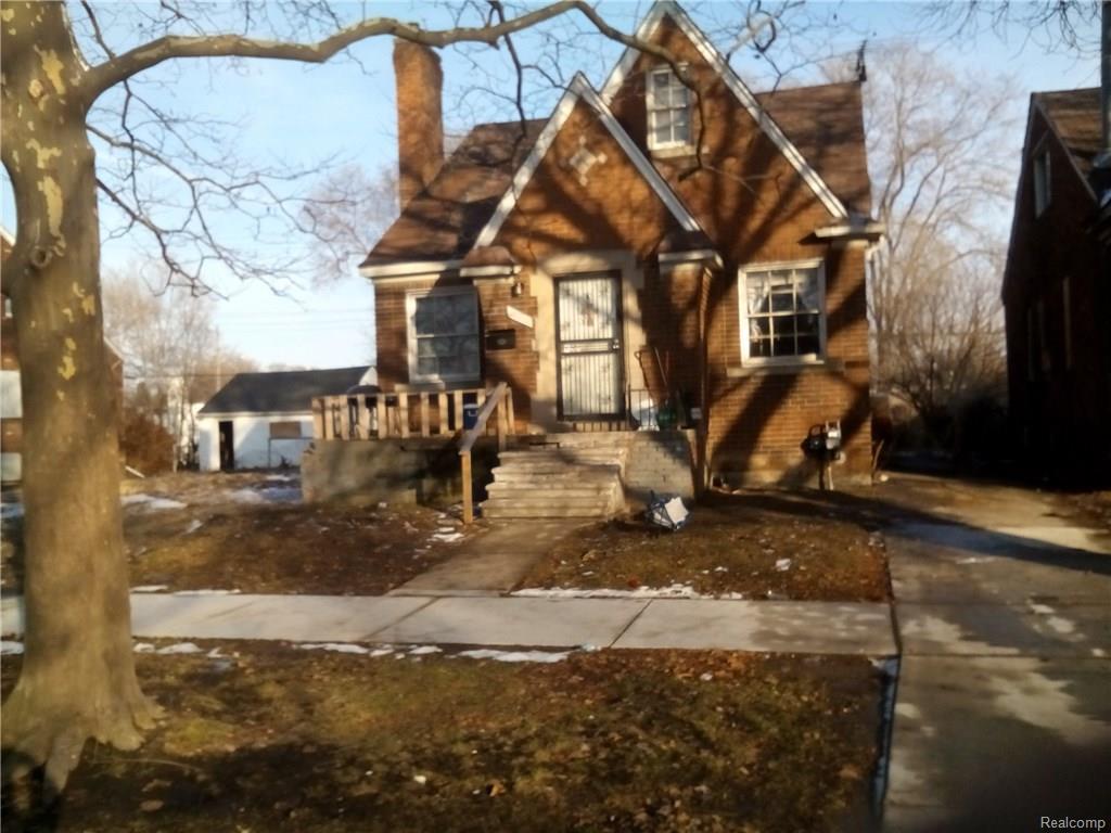 17818 Bradford - Photo 1