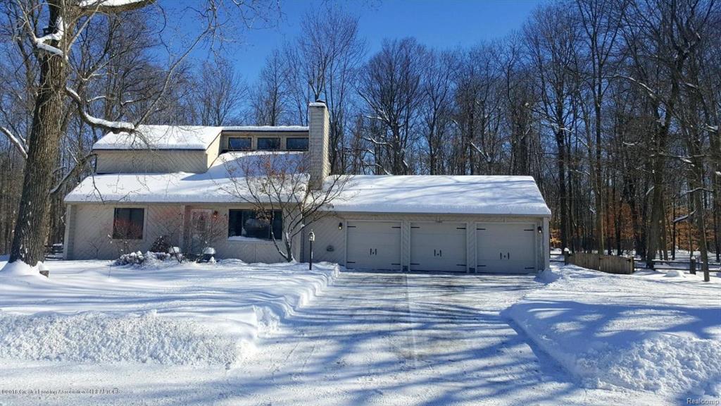 12666 Dundee Drive - Photo 1