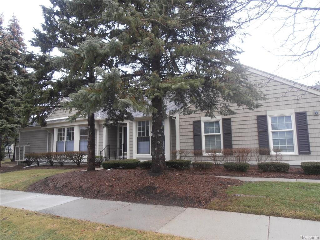 727 Briar Hill Lane - Photo 1