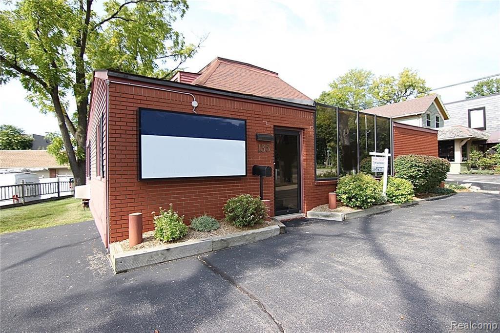 135 Romeo Road - Photo 1