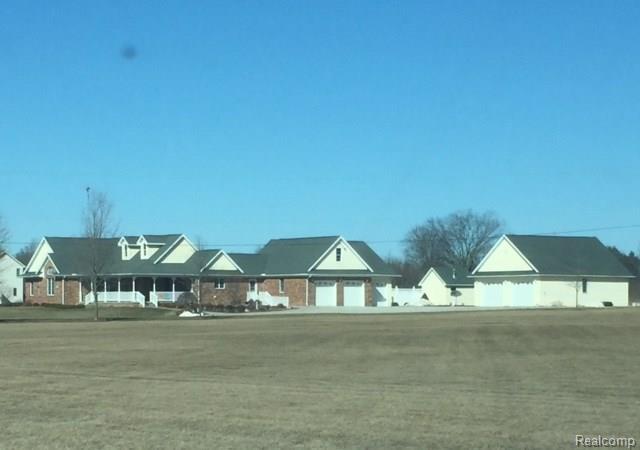 4352 Oak Road - Photo 1
