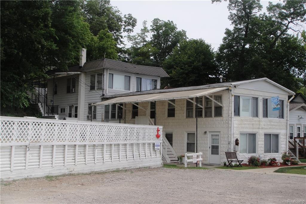 6180 Academy Drive - Photo 1