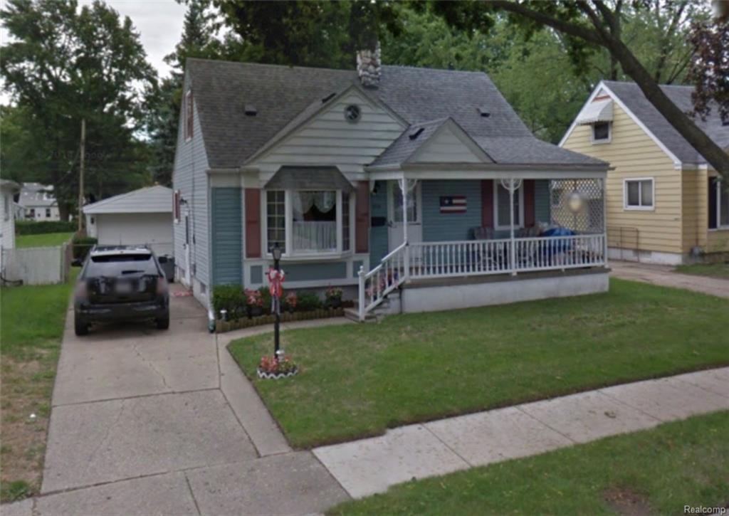 1038 Coolidge Avenue - Photo 1