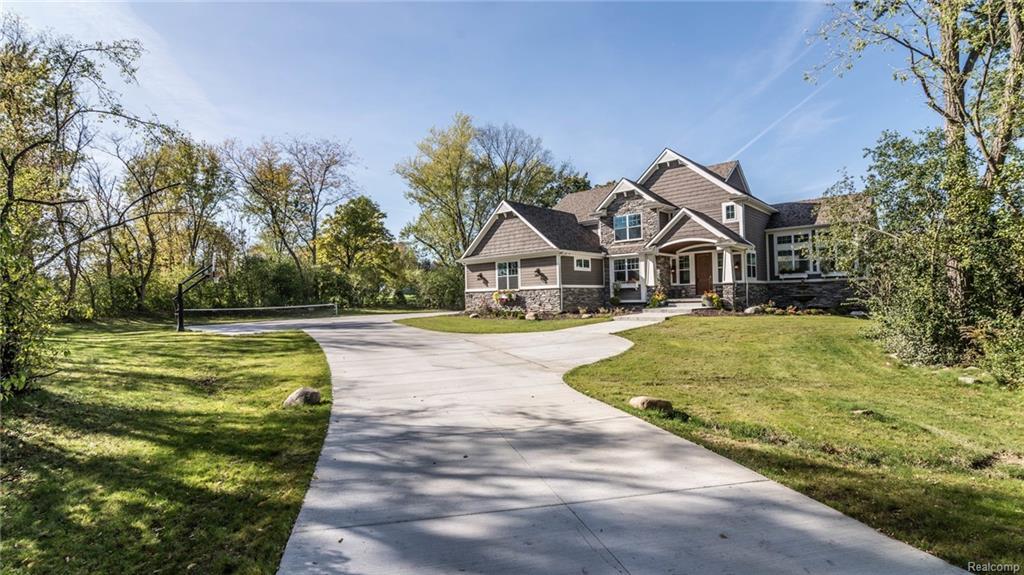4553 Gregory Road - Photo 1