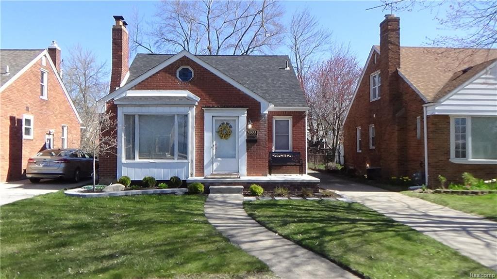20855 Lochmoor Street - Photo 1