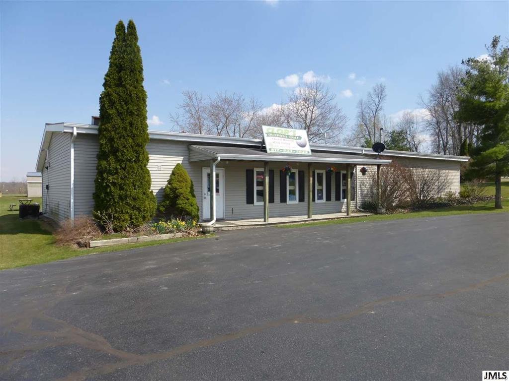3435 Pioneer - Photo 1