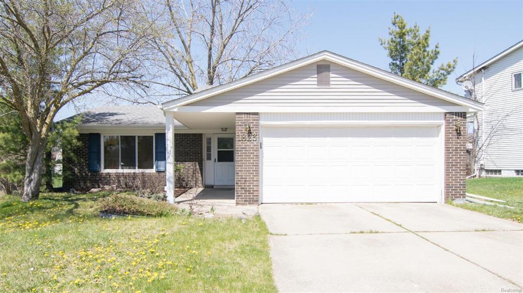 1823 Ashley Drive - Photo 1