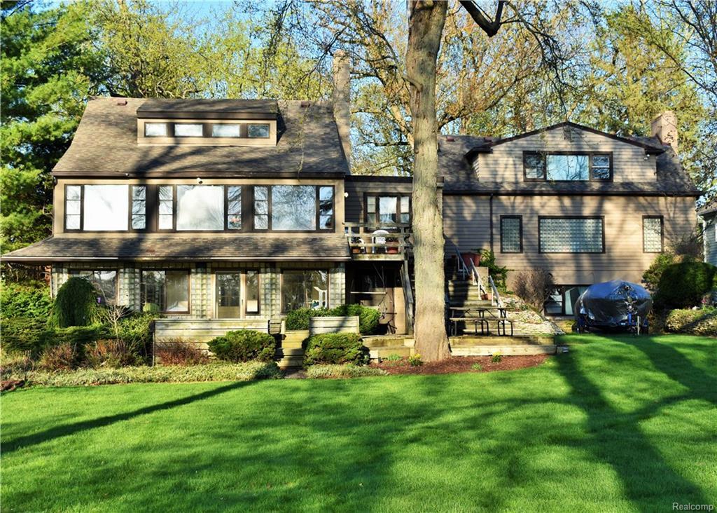 3328 Edgewood Park Drive - Photo 1