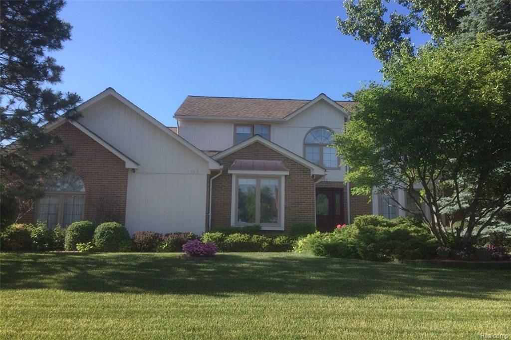 1590 Picadilly Drive - Photo 1