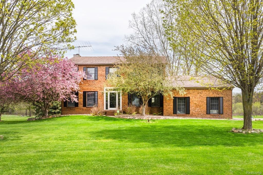 630 Sciomeadows Drive - Photo 1