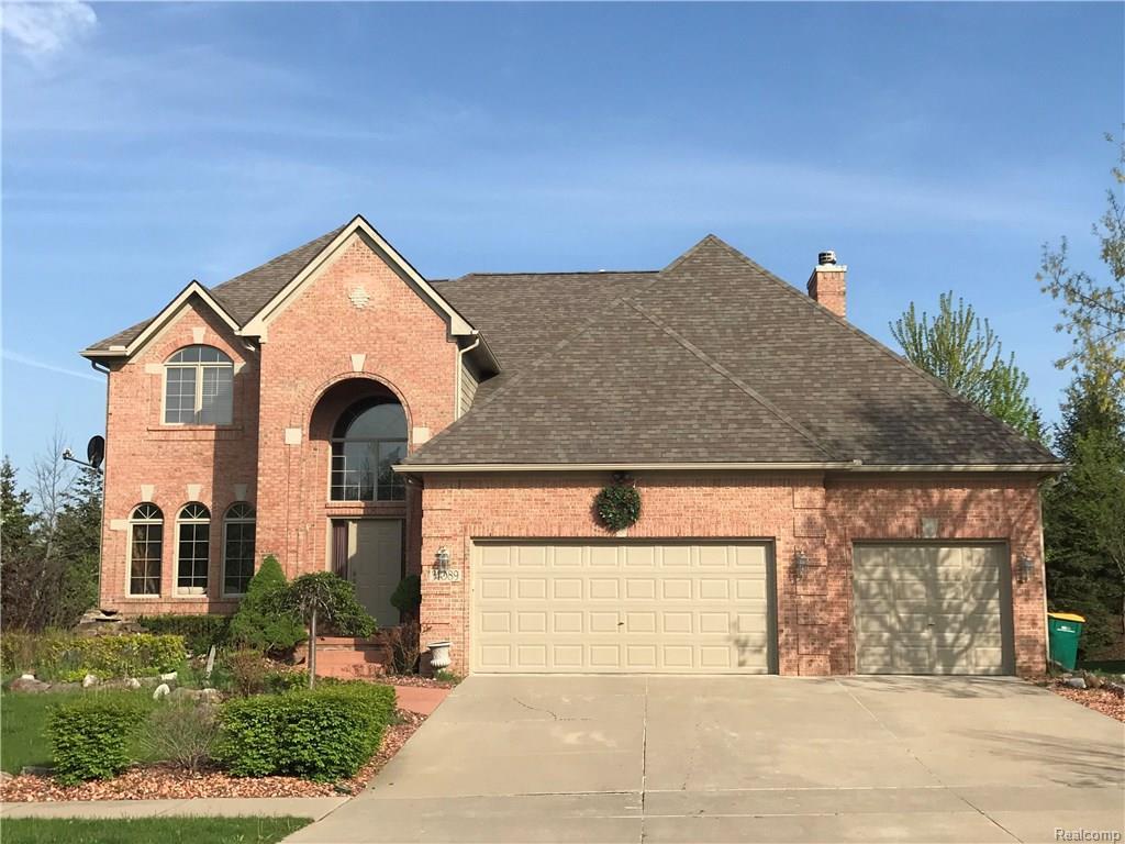 31089 Bancroft Drive - Photo 1