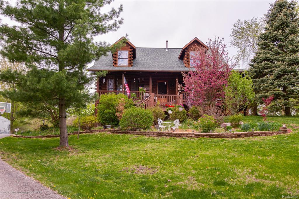 924 Highland Drive - Photo 1