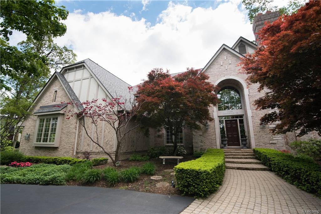 2489 Heronwood Drive - Photo 1