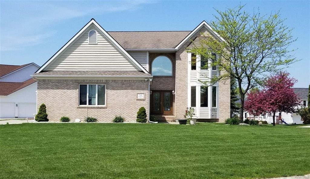 719 Morningside - Photo 1