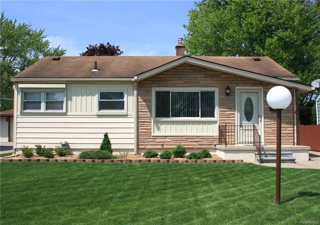 32104 Parkwood Street - Photo 1