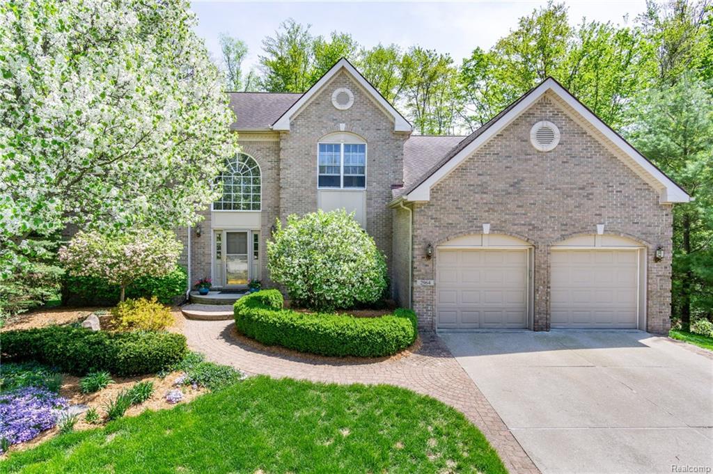 2964 Riverside Drive - Photo 1