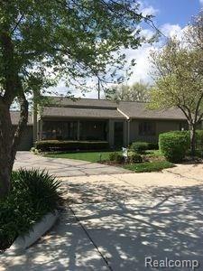 336 Stephens Road - Photo 1