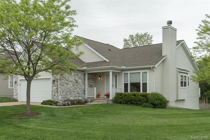 3873 Fox Glen - Photo 1