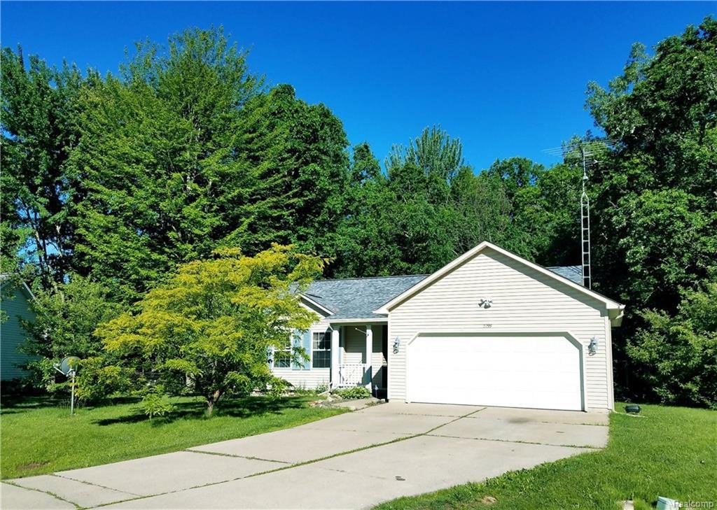 2299 Pine Grove - Photo 1
