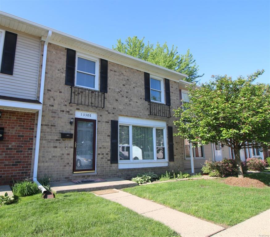 13386 Lake Point Boulevard - Photo 1