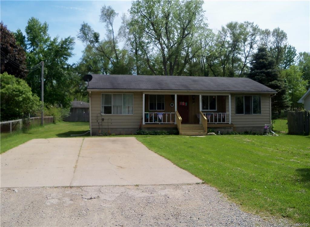 154 Ball Street - Photo 1