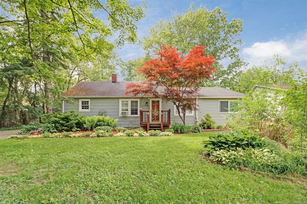 743 Kuehnle Avenue - Photo 1