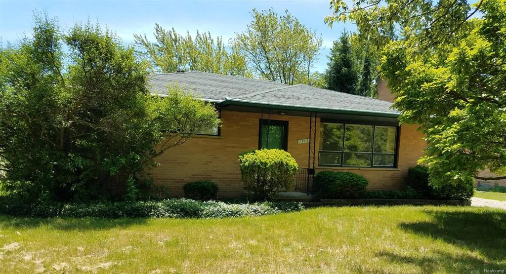 1715 Dunmore Road - Photo 1