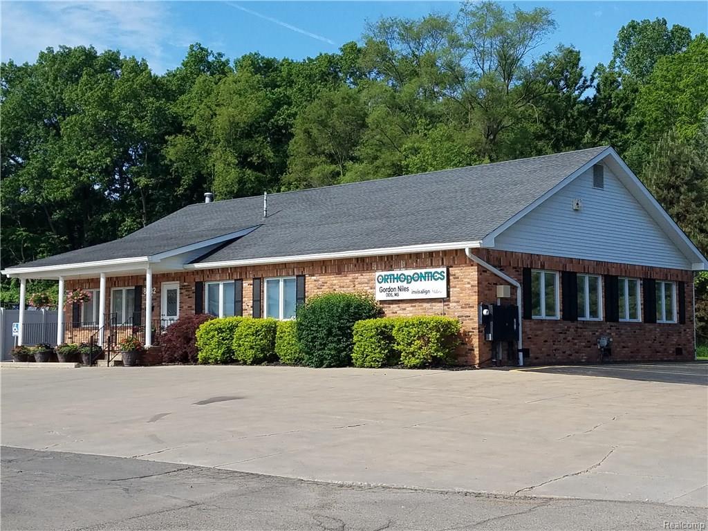 8082 Grand River Road - Photo 1