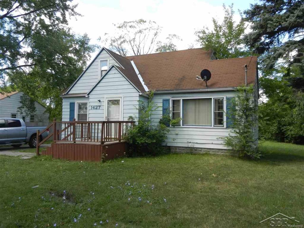 1427 Outer Drive - Photo 1
