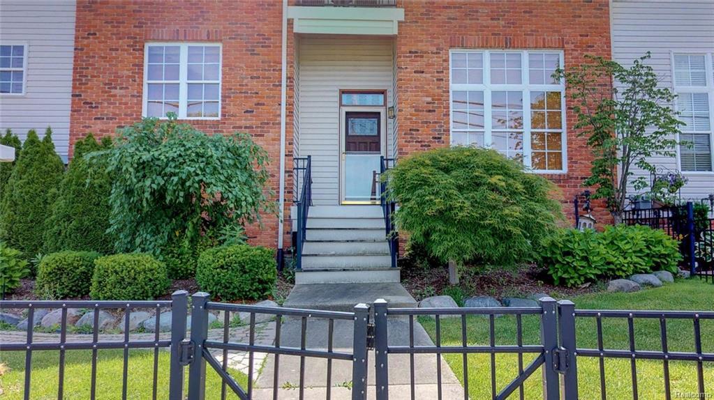 29038 Thistle Court - Photo 1