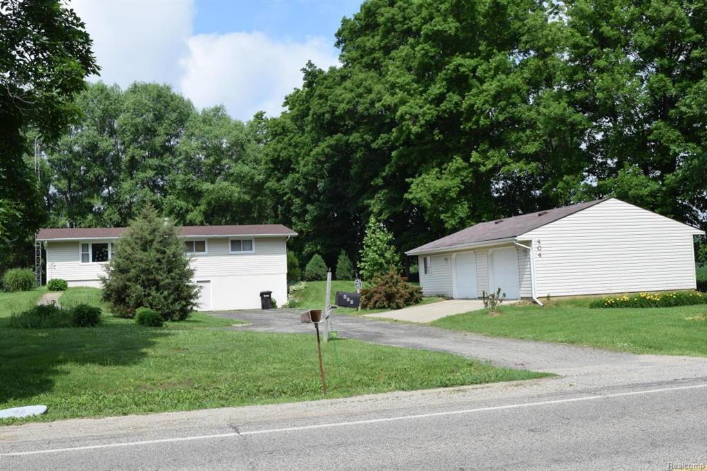 404 Angola Rd - Photo 1