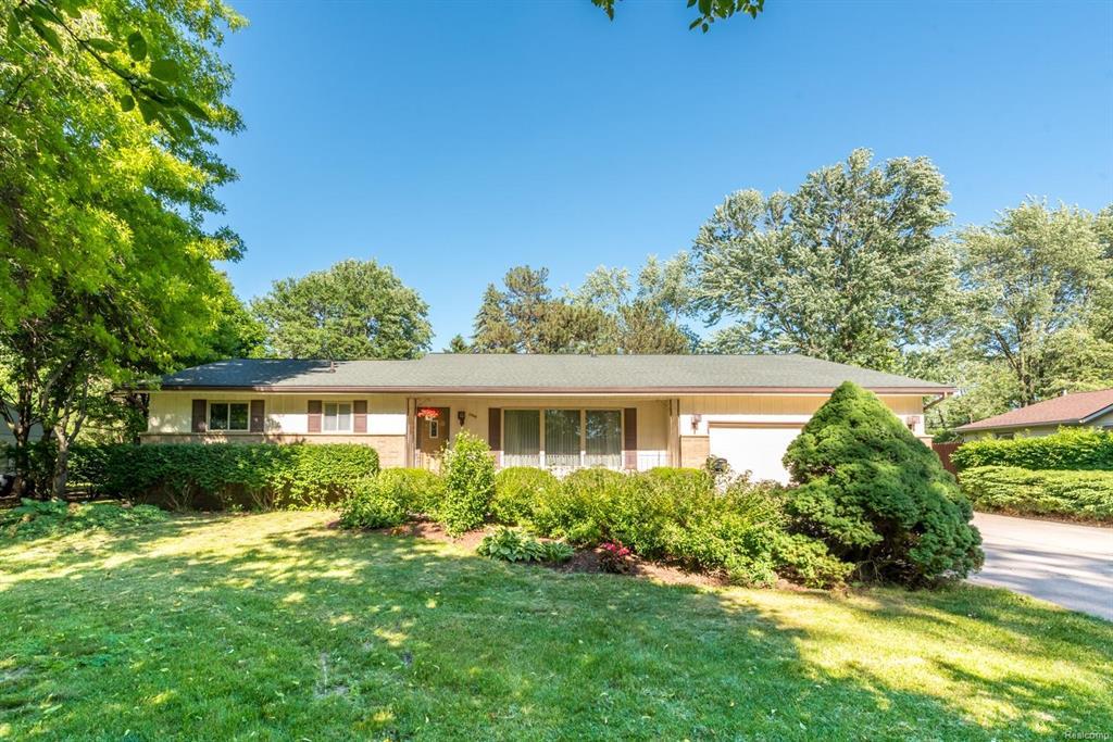 2555 Crystal Drive - Photo 1