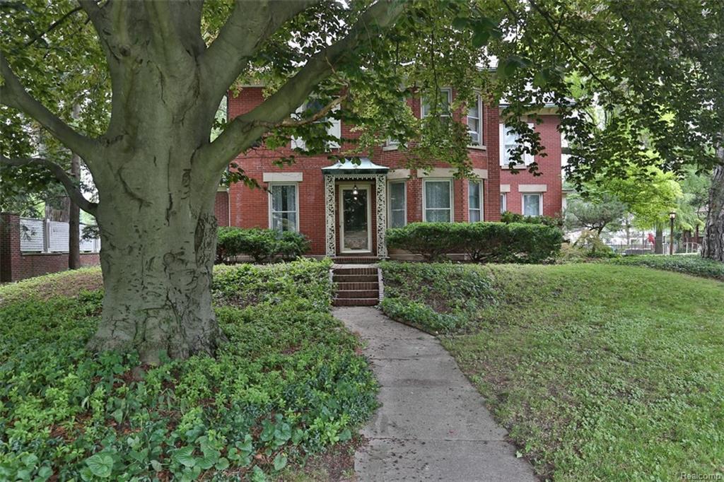 448 Macomb Street - Photo 1