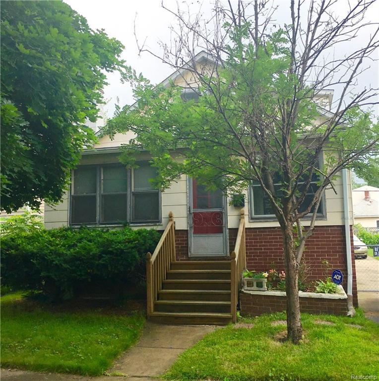 390 Highland Street - Photo 1