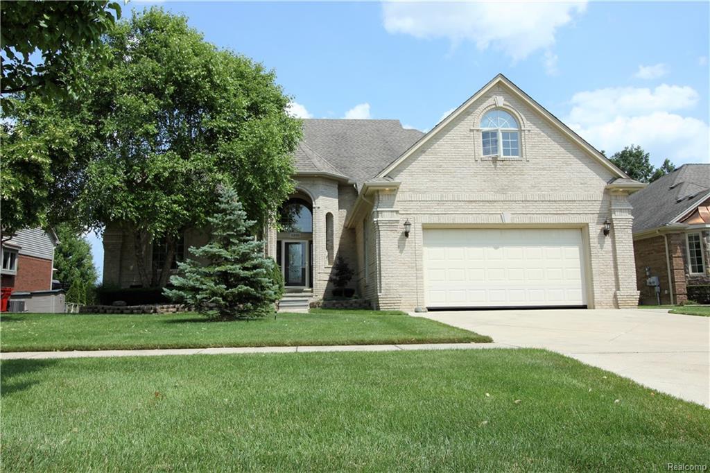 53926 Carnation Drive - Photo 1
