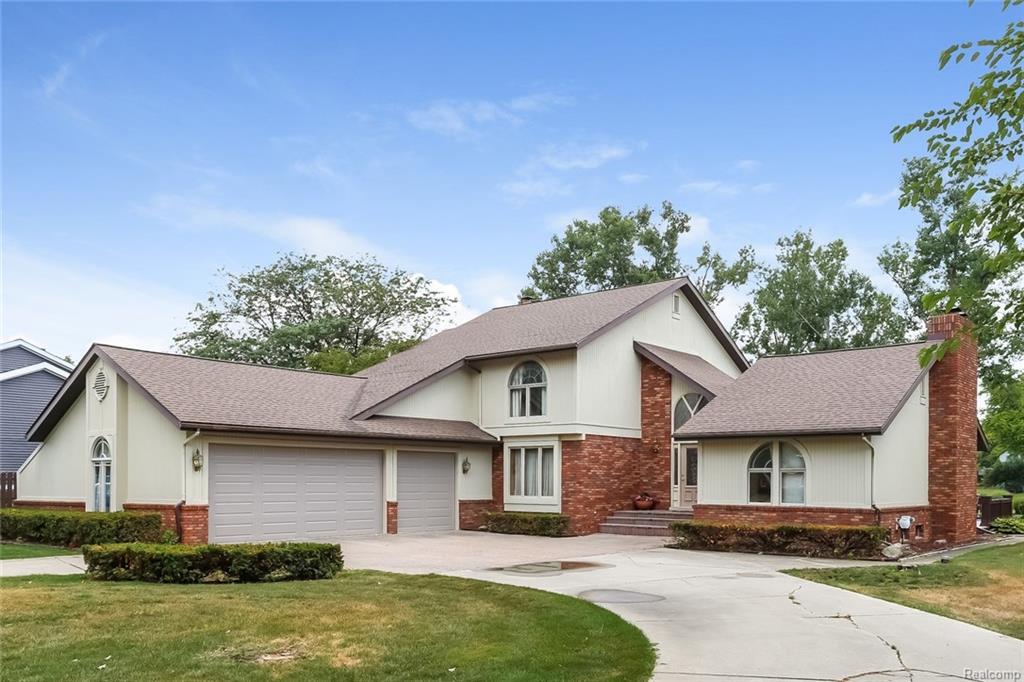 16182 Silvershore Drive - Photo 1