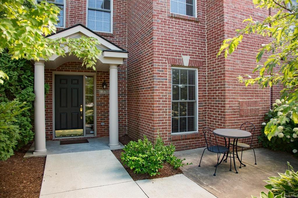 5780 Hampshire Lane - Photo 1