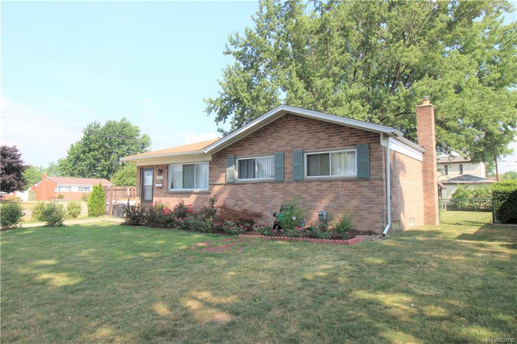 13609 Geoffry Drive - Photo 1