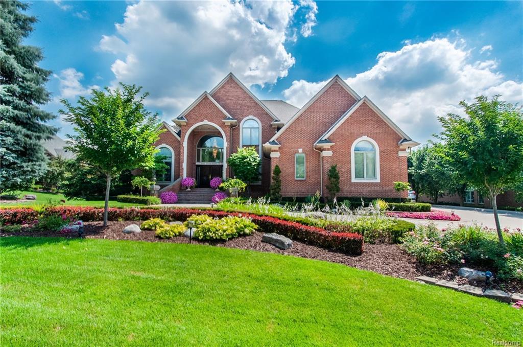 57170 Starcreek Court - Photo 1