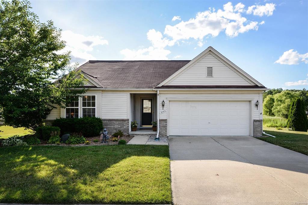 8103 Thornhill Drive - Photo 1