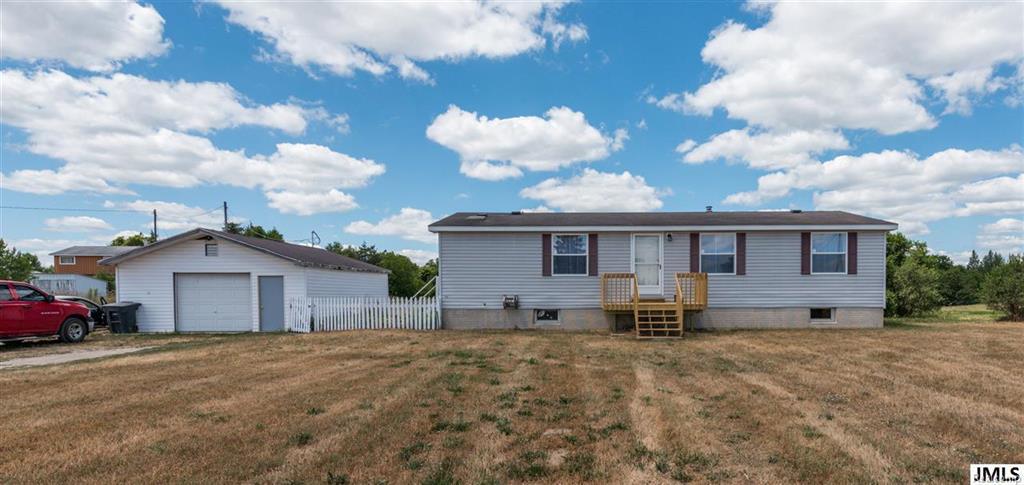 16340 Wheaton Rd - Photo 1