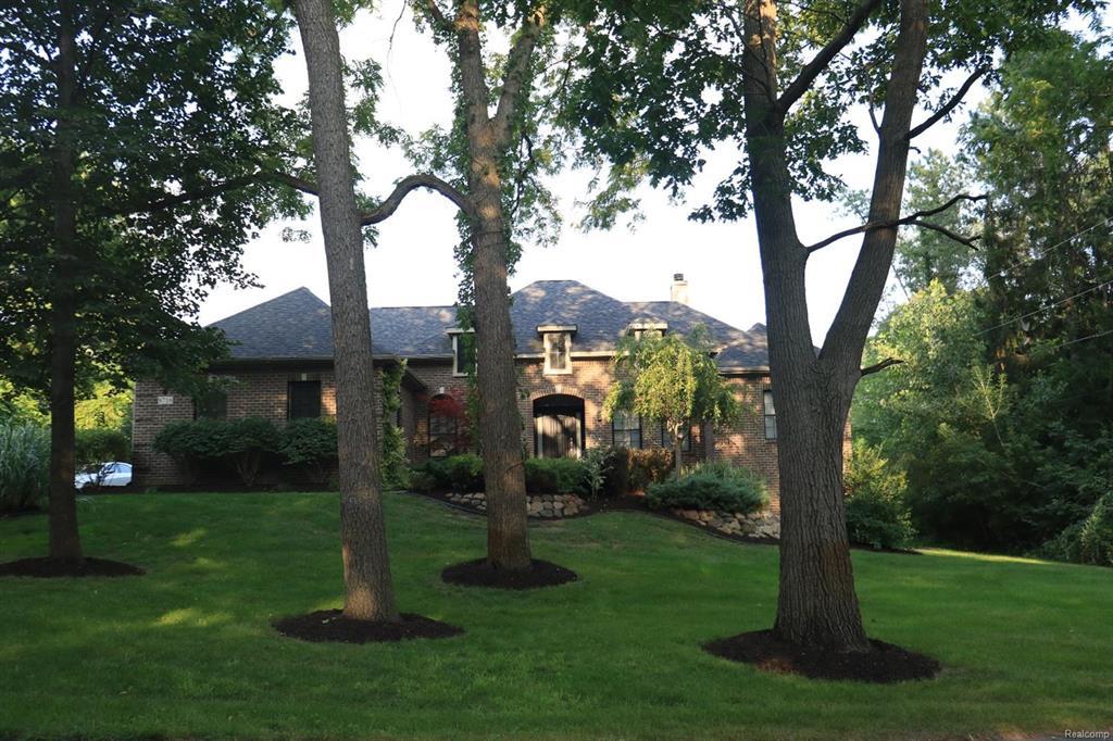 8716 May Apple Court - Photo 1
