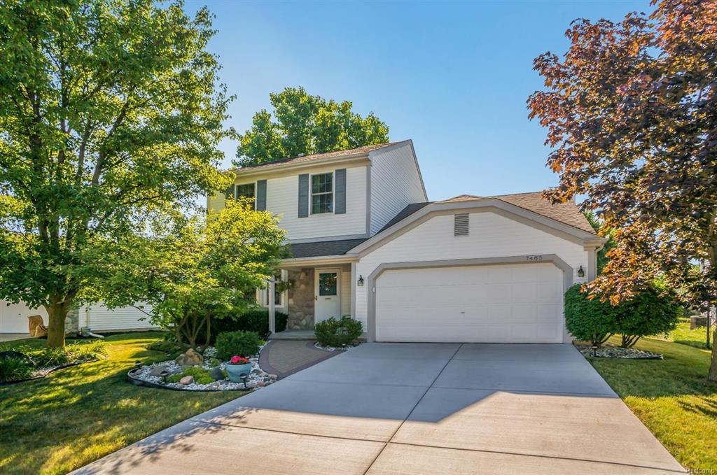 7485 Oakland Hills Drive - Photo 1