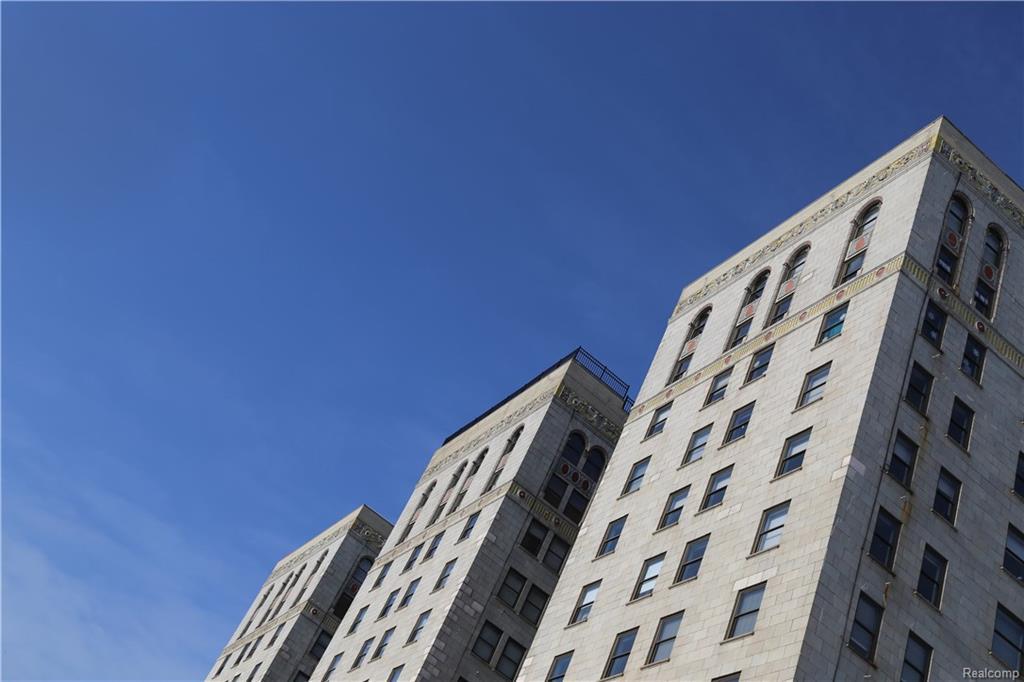 15 Kirby #811 Street - Photo 1
