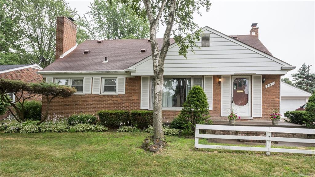 32611 Chicago Street - Photo 1