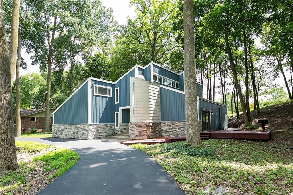 448 Maryknoll Road - Photo 1