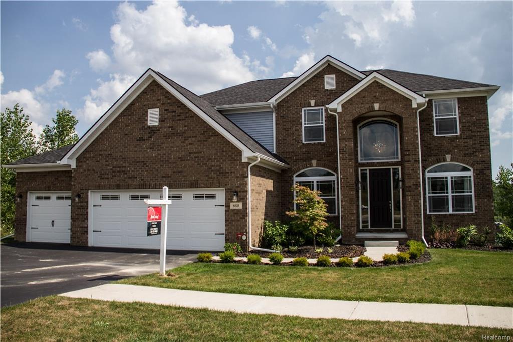680 Willow Lake Court - Photo 1